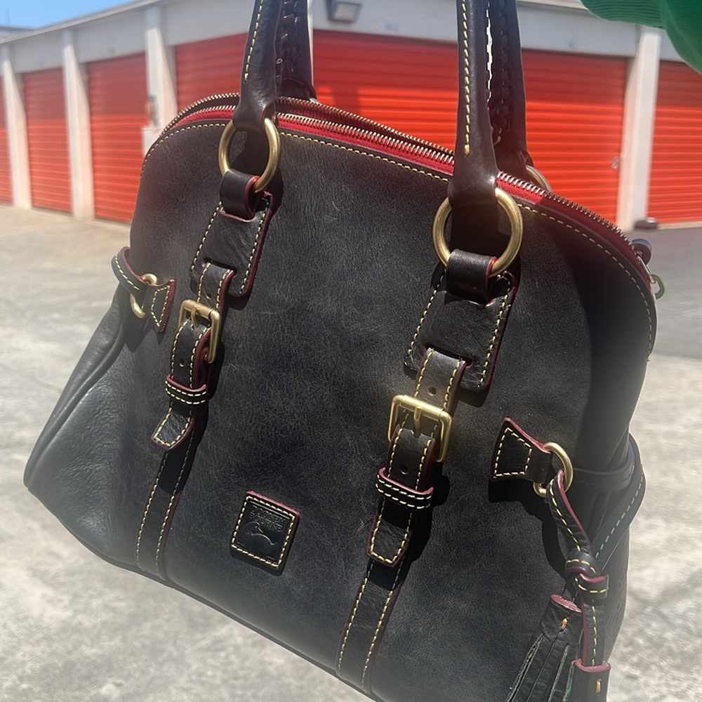 Lost in the 🔥 Dooney & Bourke Florentine Domed Buckle Satchel - Picture 10 of 11